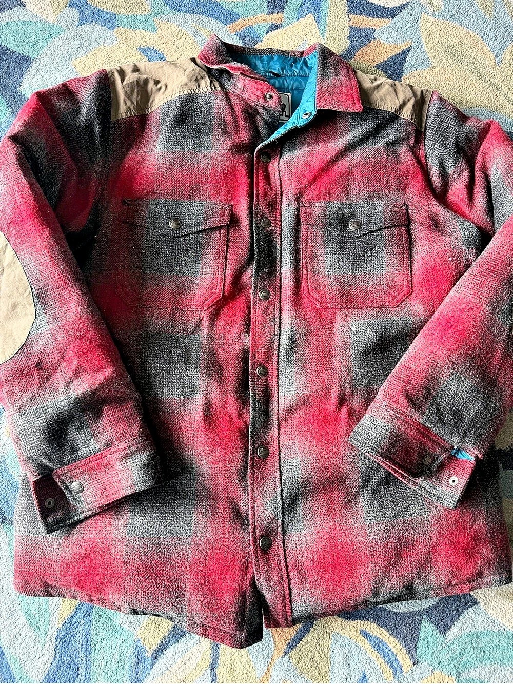 Woolrich 550 Fill Down Plaid Puffer Jacket in Red & gray Size Large